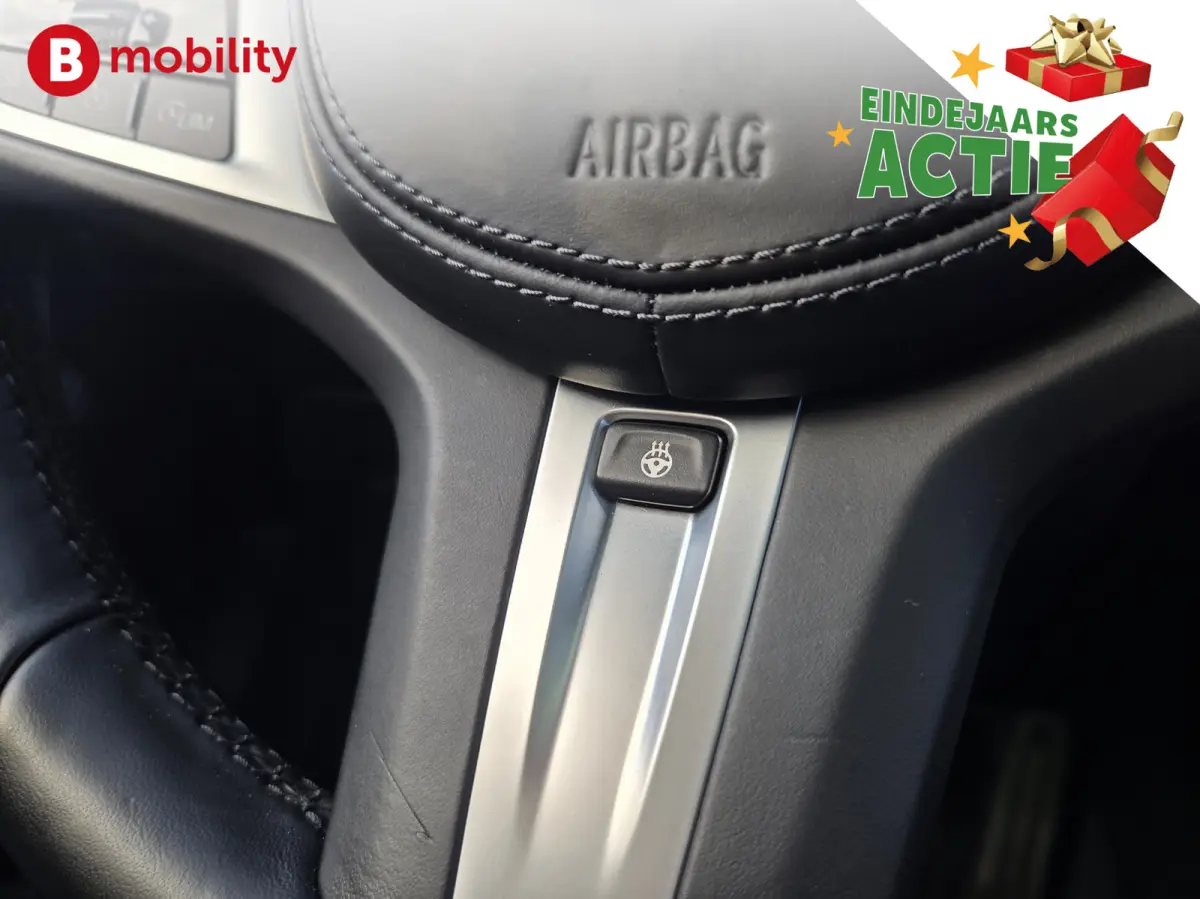 120i High Executive M-Sport Panoramadak M-Stoelen NL Auto! | Achteruitrijcamera | Hifi | Leer | DAB | Stuur/Stoelverwarming