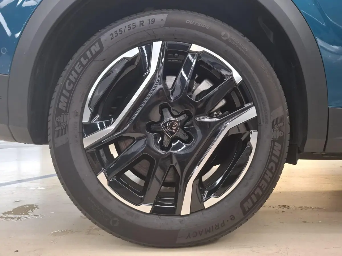 1.6 plug-in Hybrid 195 Allure tot 8 Jaar Garantie ! | Navigatie | 360 Camera | Climate Control | Dodehoekdetectie | !!