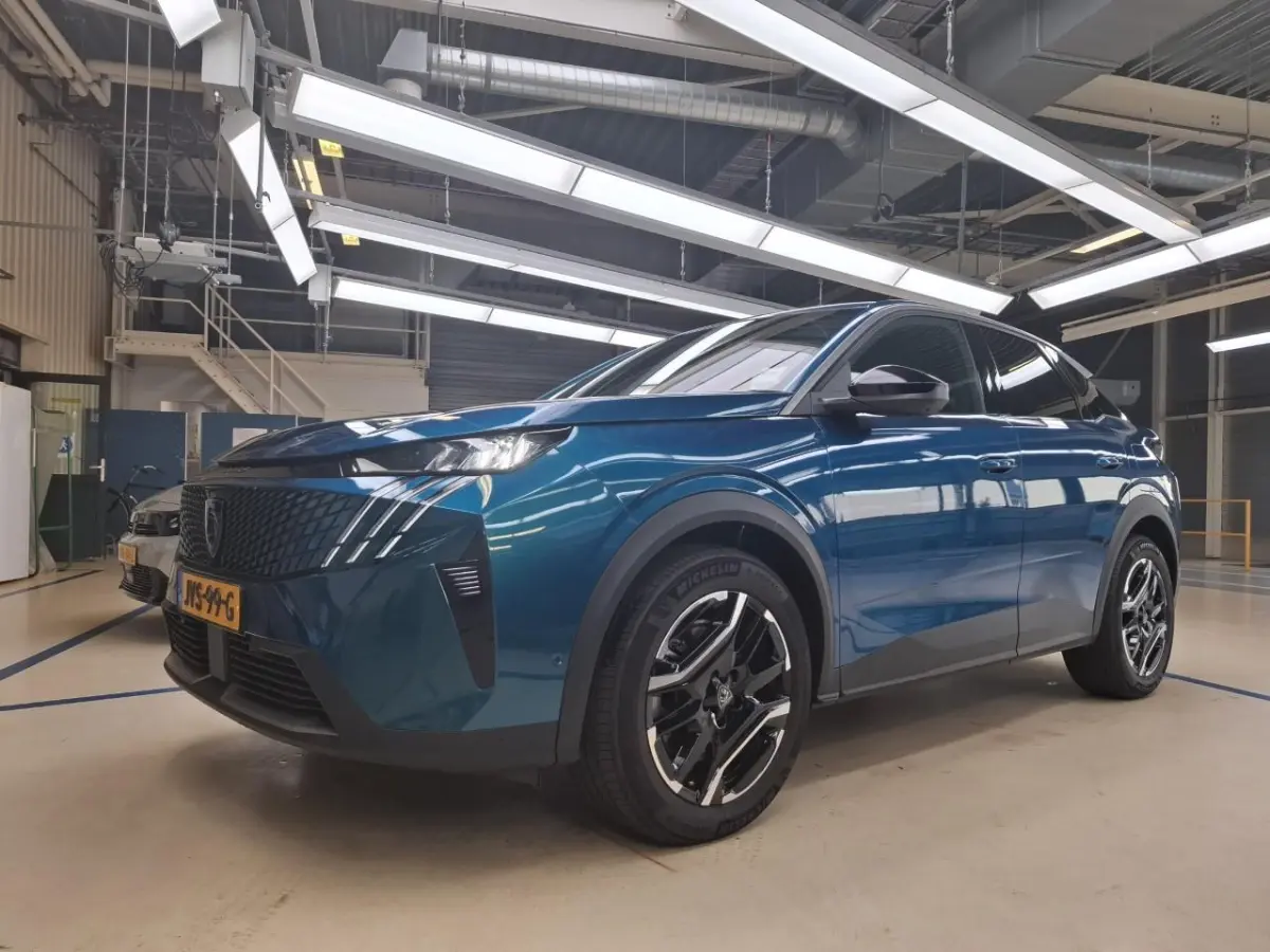 1.6 plug-in Hybrid 195 Allure tot 8 Jaar Garantie ! | Navigatie | 360 Camera | Climate Control | Dodehoekdetectie | !!