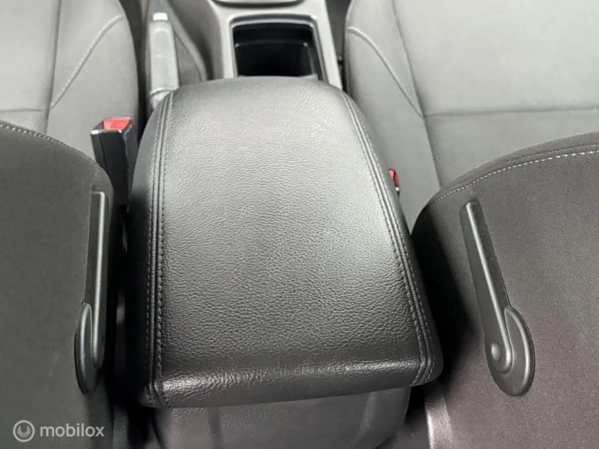 1.0 Lease Edition Automaat CarPlay Orig-NL