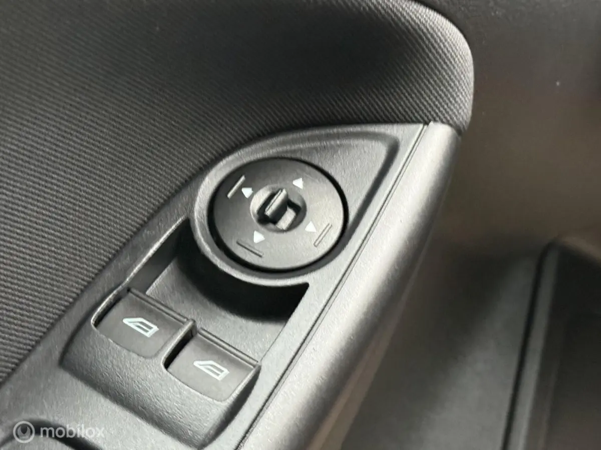 1.0 Lease Edition Automaat CarPlay Orig-NL