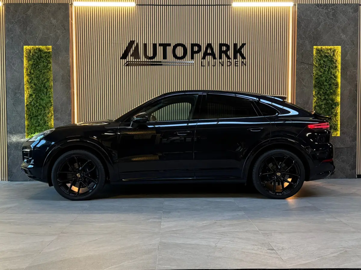 3.0 E-Hybrid Sport Chrono PANO|BOSE|HuD|SOFTCLOSE|ACHTERAS|SPORTUITLAAT|KEYLESS|PID|360 CAMERA|22 INCH|VOL!