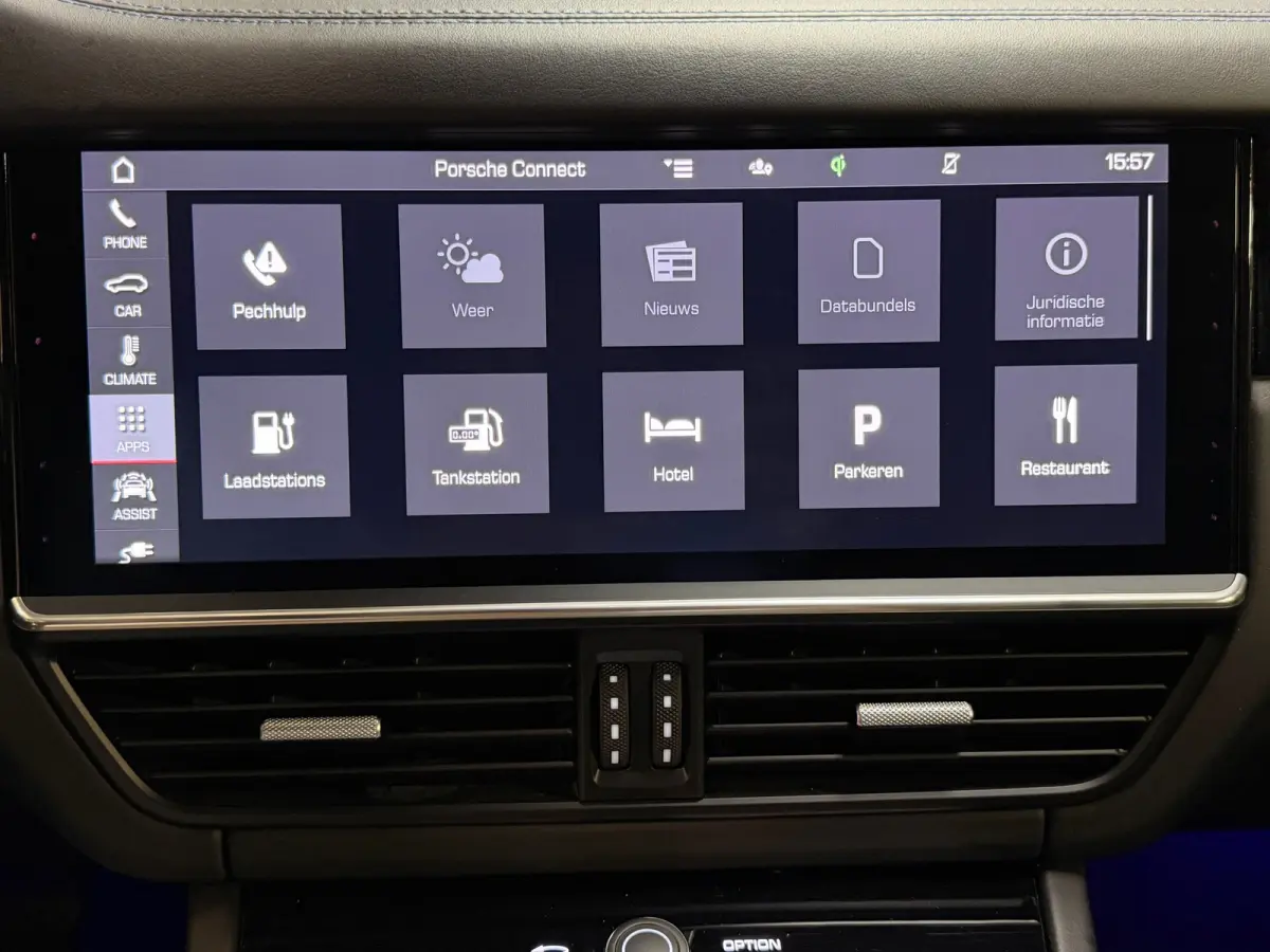 3.0 E-Hybrid Sport Chrono PANO|BOSE|HuD|SOFTCLOSE|ACHTERAS|SPORTUITLAAT|KEYLESS|PID|360 CAMERA|22 INCH|VOL!