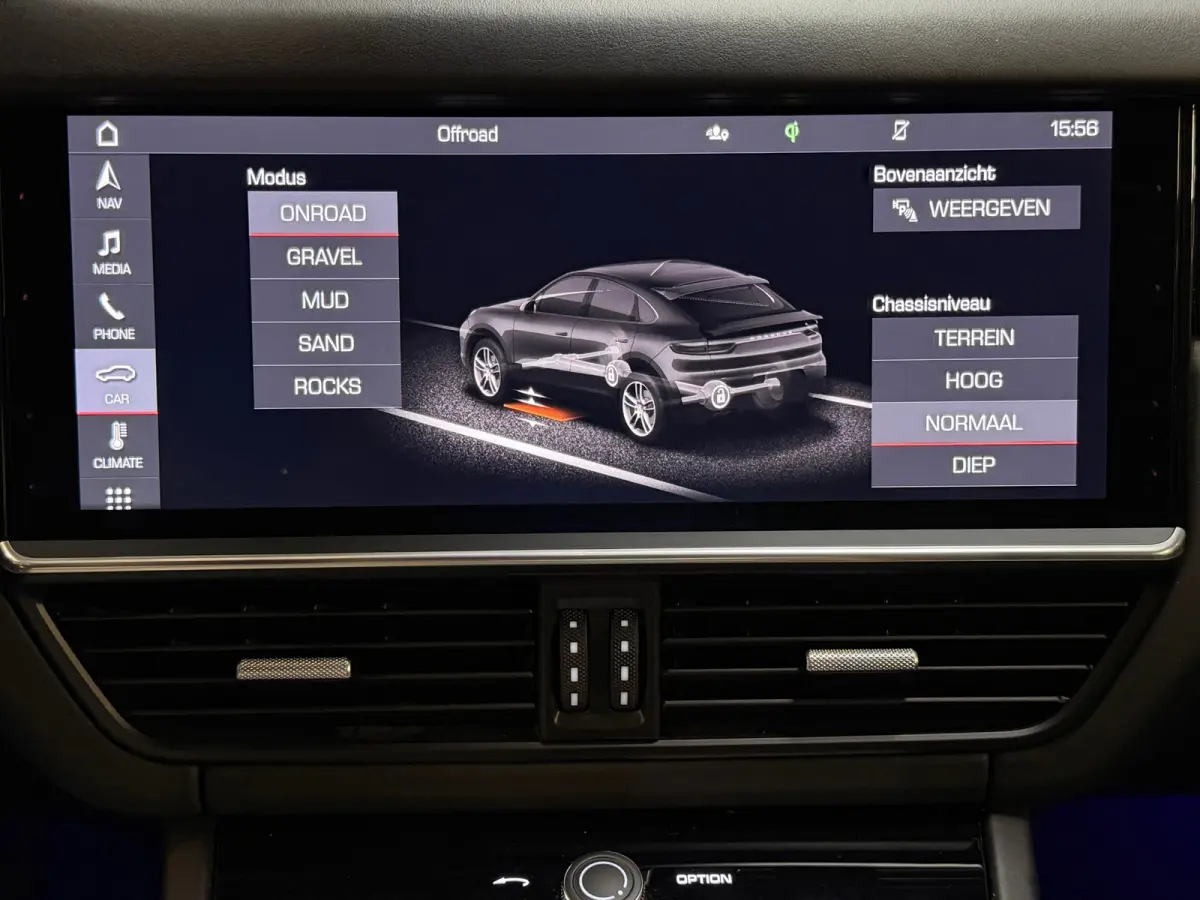 3.0 E-Hybrid Sport Chrono PANO|BOSE|HuD|SOFTCLOSE|ACHTERAS|SPORTUITLAAT|KEYLESS|PID|360 CAMERA|22 INCH|VOL!