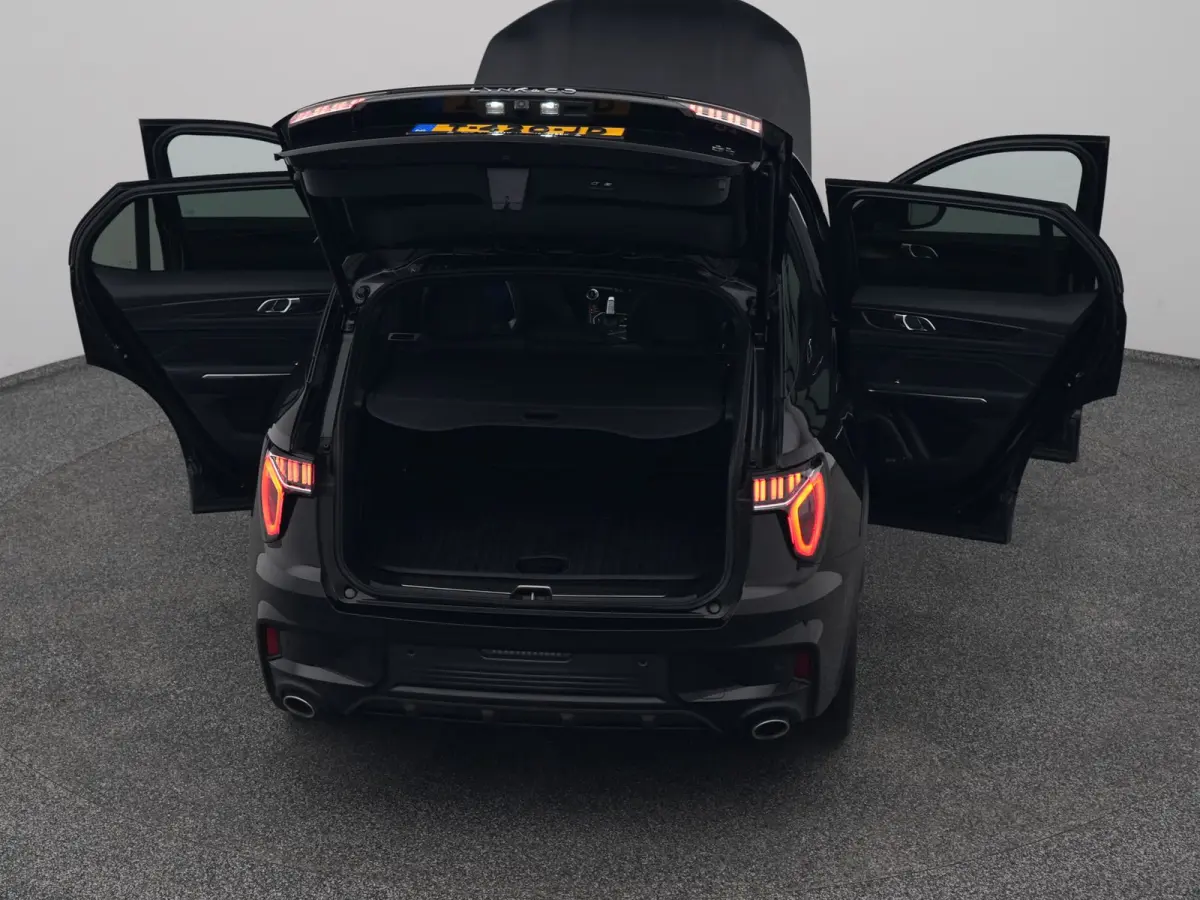 1.5 Plug-in Hybrid | 360° | BLACK | ZWARTE HEMEL | NLD AUTO
