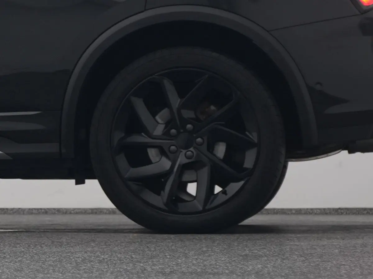1.5 Plug-in Hybrid | 360° | BLACK | ZWARTE HEMEL | NLD AUTO