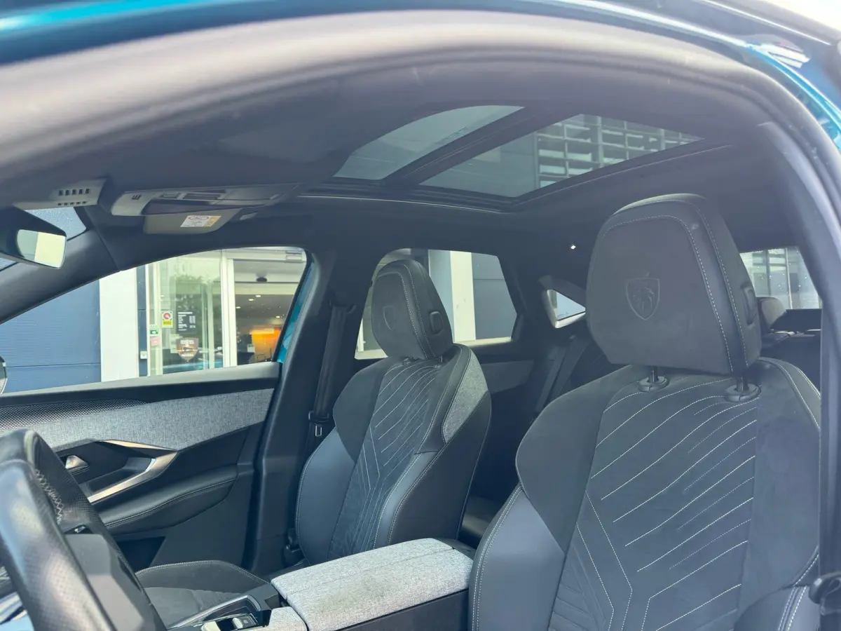 1.2 Hybrid 136 GT