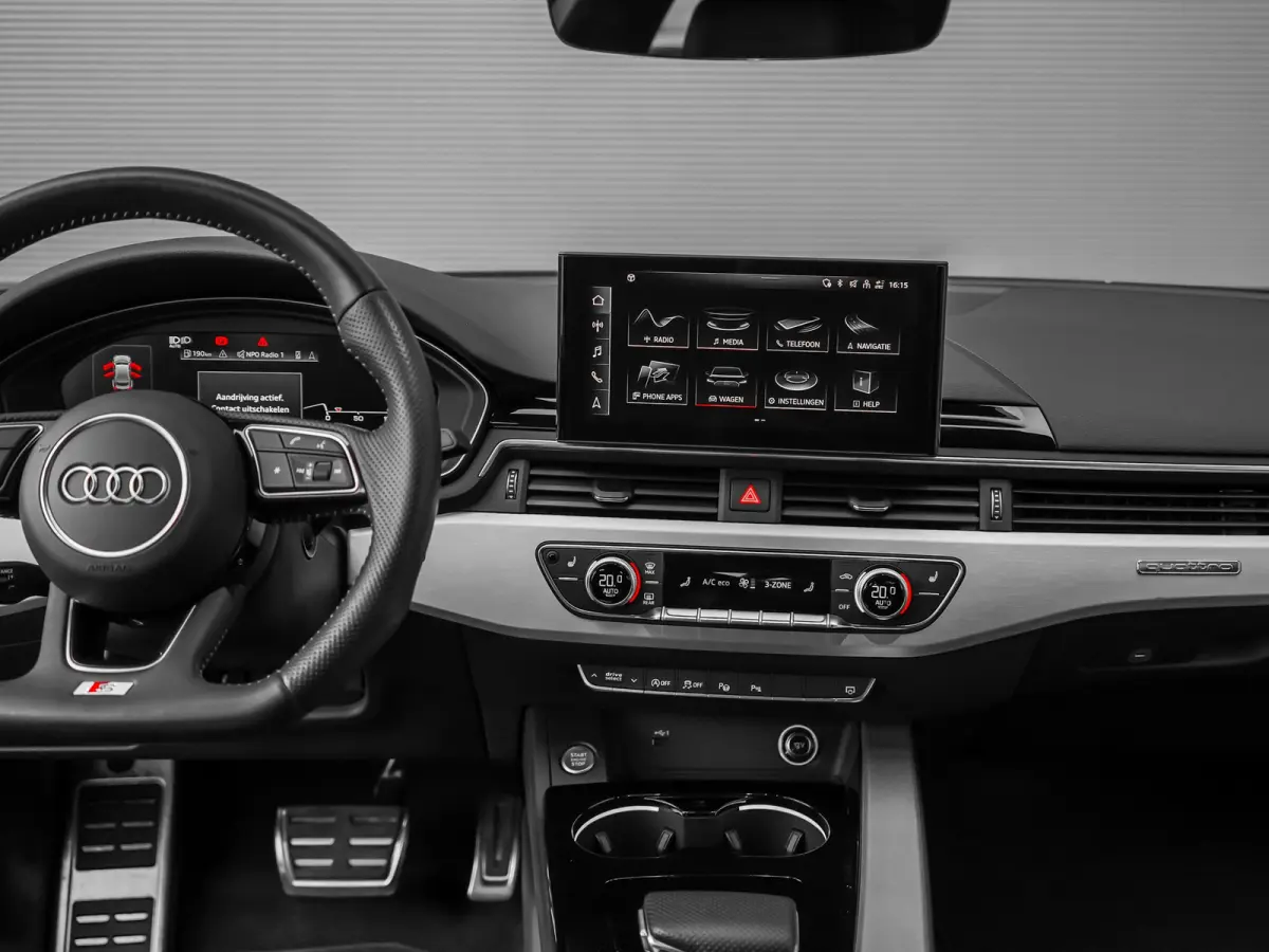 45 TFSI Quattro Sport S-Line Matrix Trekhaak Camera 20"
