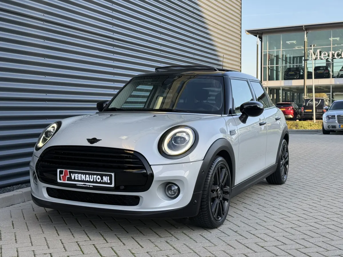 1.5 Cooper Chili Pano/Camera/Leder