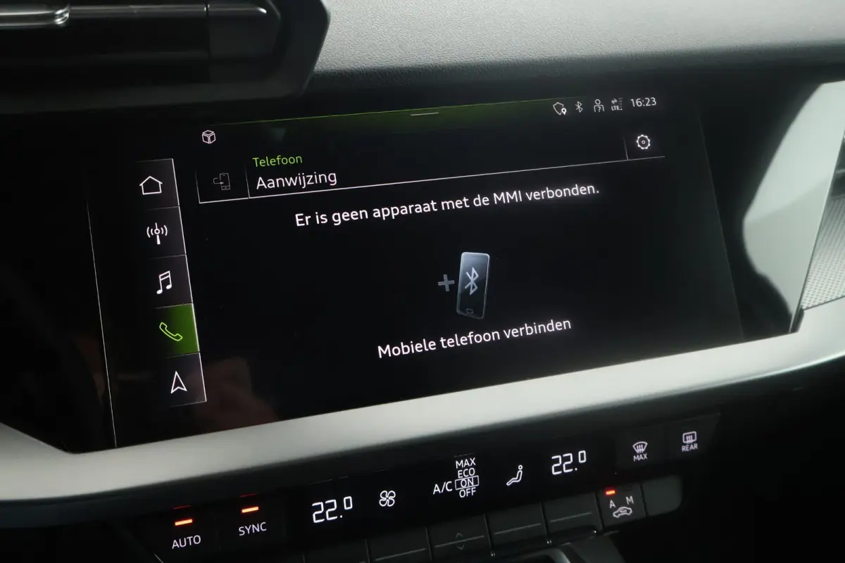 30 TFSI 110pk S edition LED Keyless Navigatie Climate control Carplay 2x S-Line