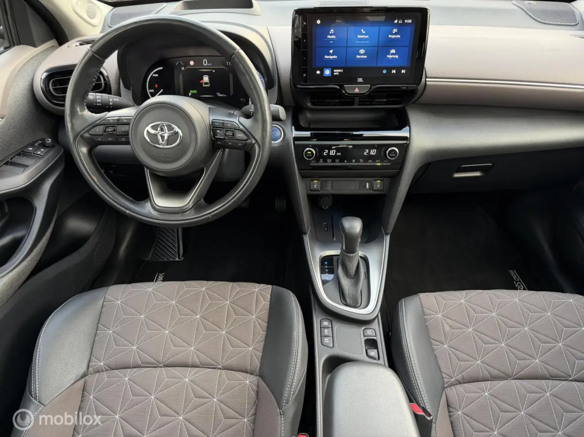 1.5 Hybrid Executive Leer Pano Trekh. JBL Navi Stoel-/stuurverw. etc.