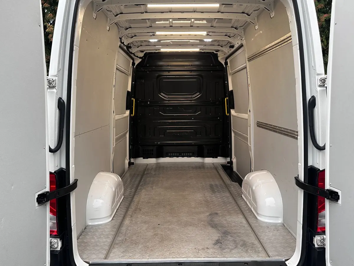 35 2.0 Standaard L3 Hoog 177 PK | Airco | Stoelverwarming | Dubbele Schuifdeur | Standkachel | Adaptive Cruise Control