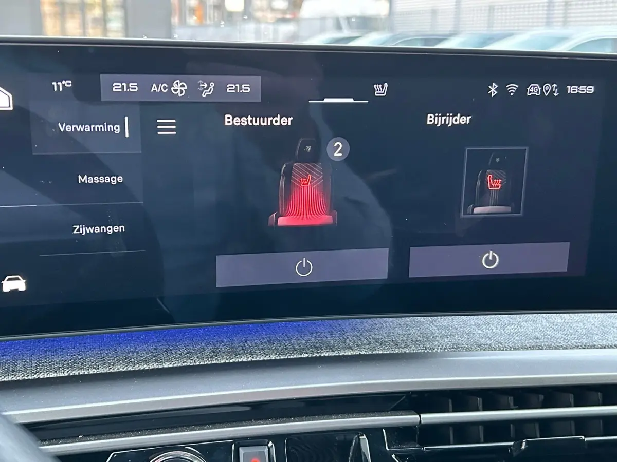 1.6 plug-in Hybrid 195 GT 20" Lichtmetaal | Focal | Massage | 360° camera | Adaptive Cruise | 7,4 kW lader | Achterstoelen verwarmd | Achteruitrij assistent