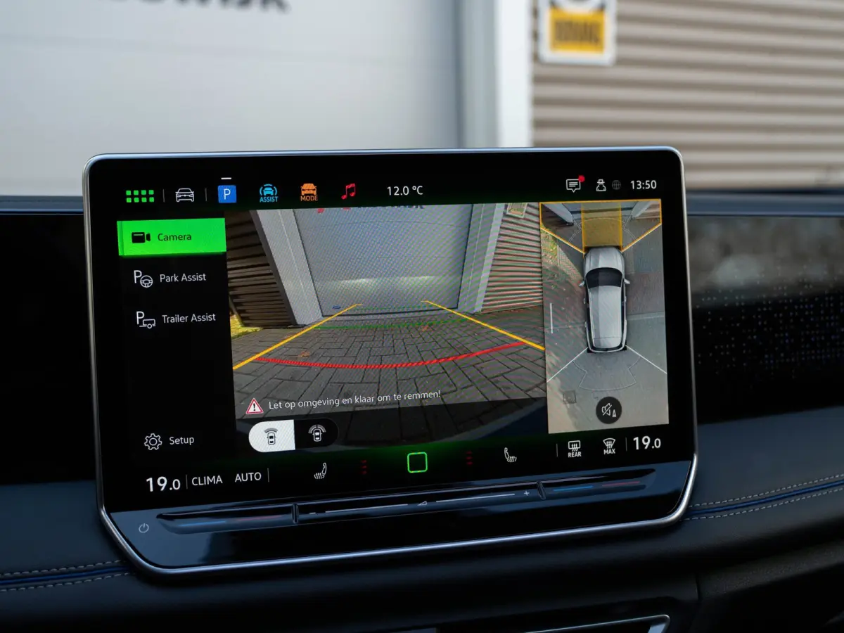 1.5 eTSI R-Line Edition Pano/360/Matrix/Massage