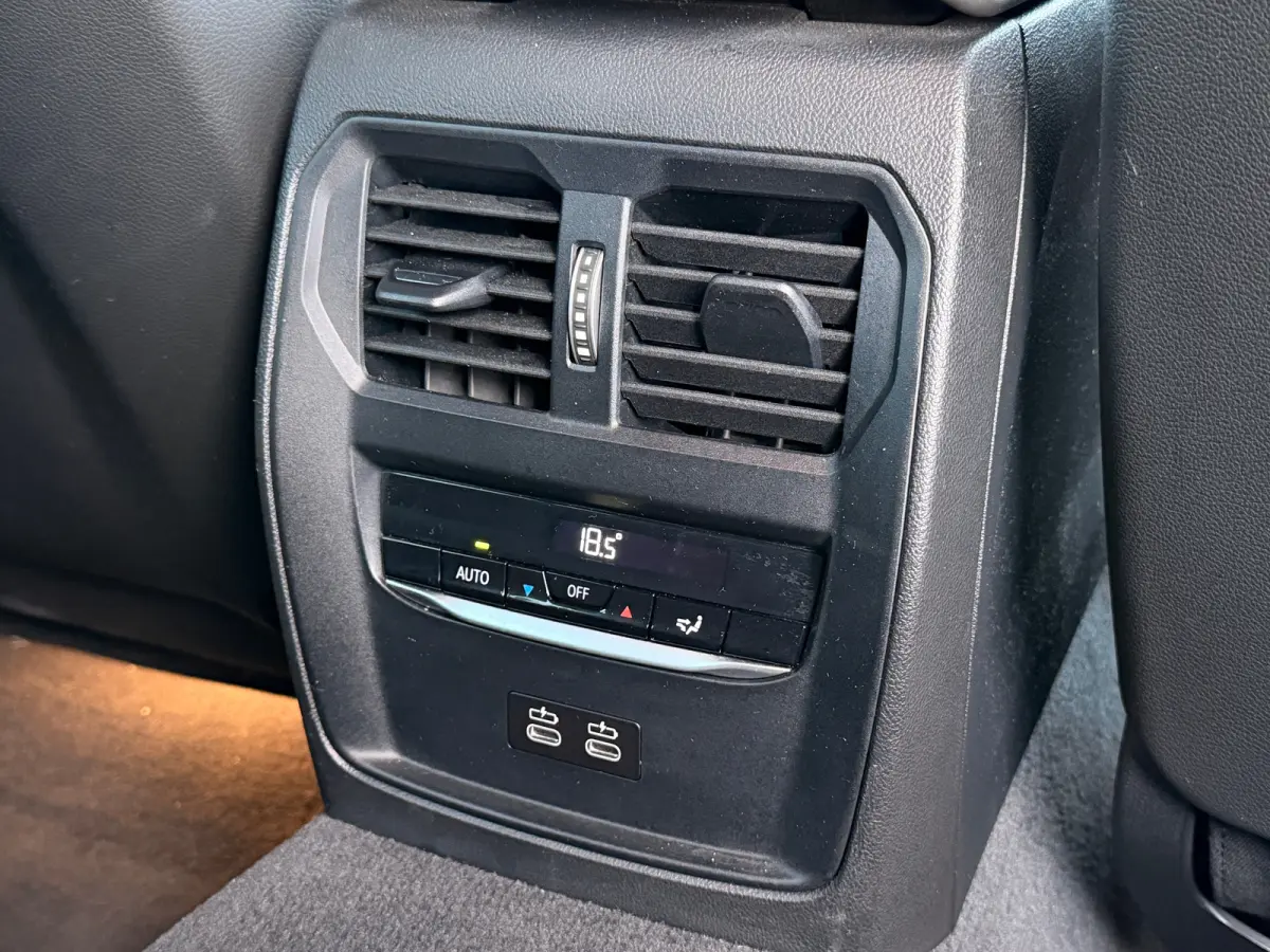 M3 xDrive Competition | Driving prof. | Harman & Kardon | Head-up | Carbon in/ex | Stoelventilatie | Laser | 360 Camera | Alarm