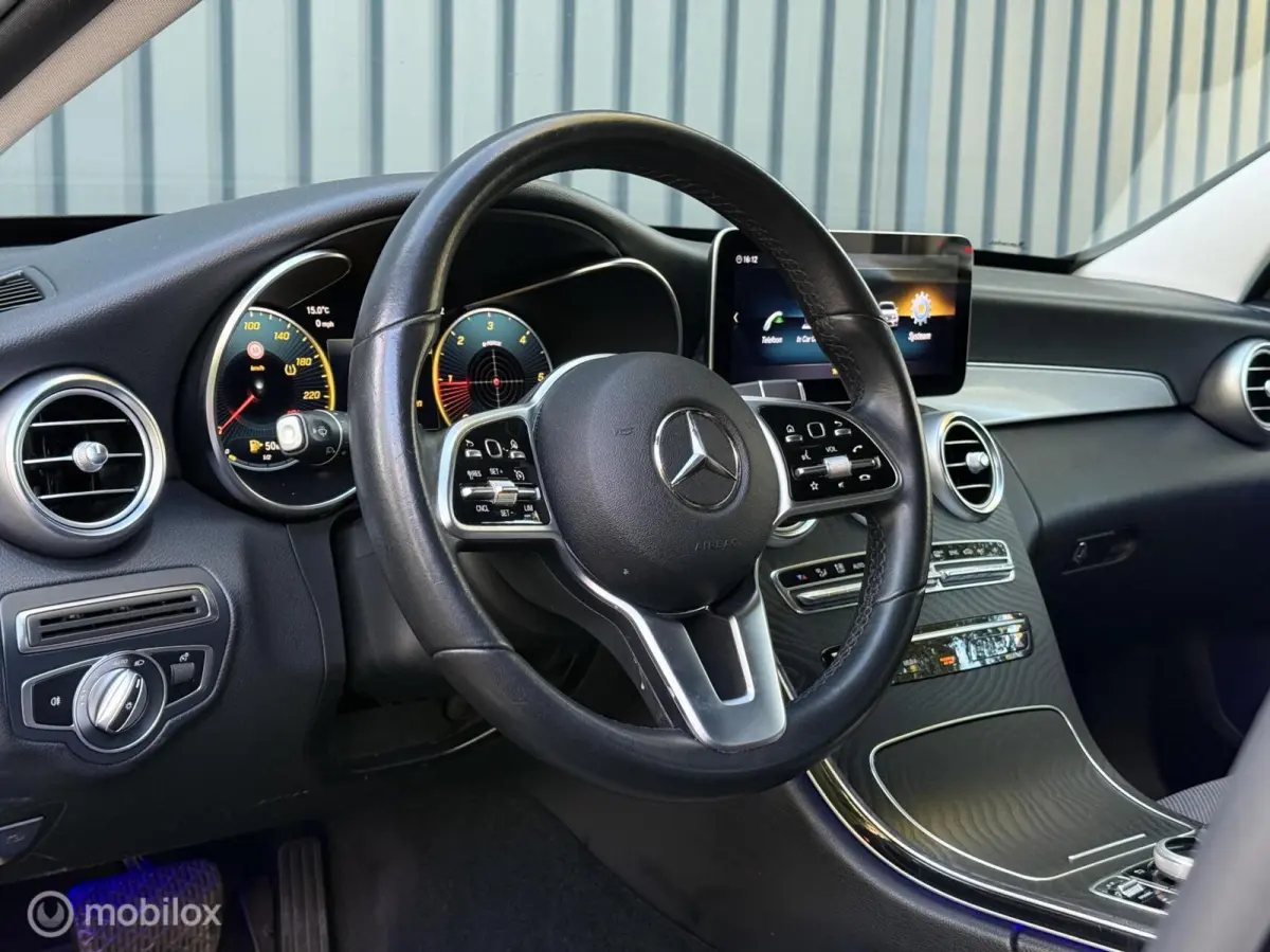 180 d AMG |Virtual Cocpit|Camera|Burmester