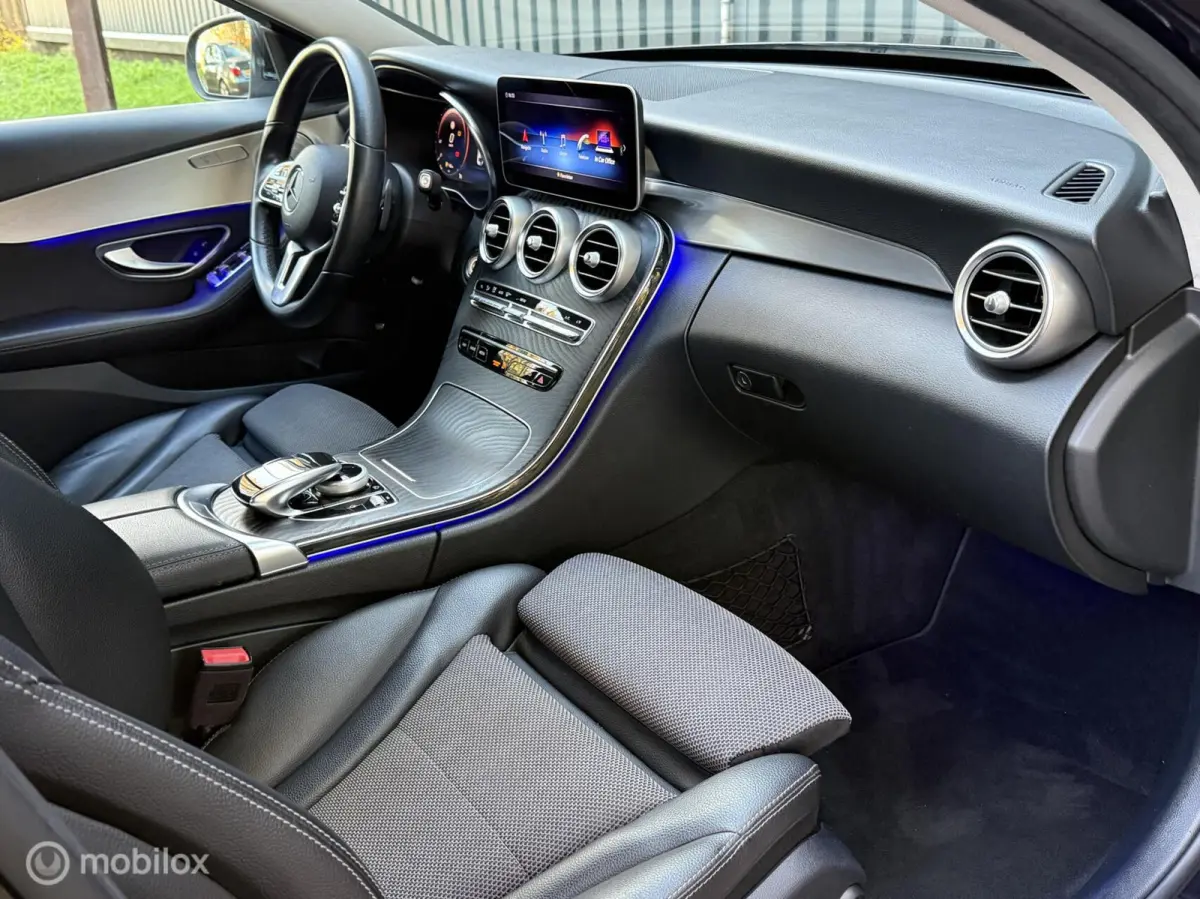 180 d AMG |Virtual Cocpit|Camera|Burmester