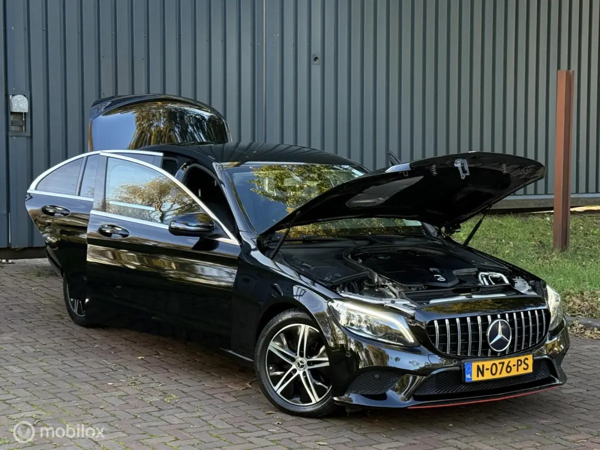 180 d AMG |Virtual Cocpit|Camera|Burmester