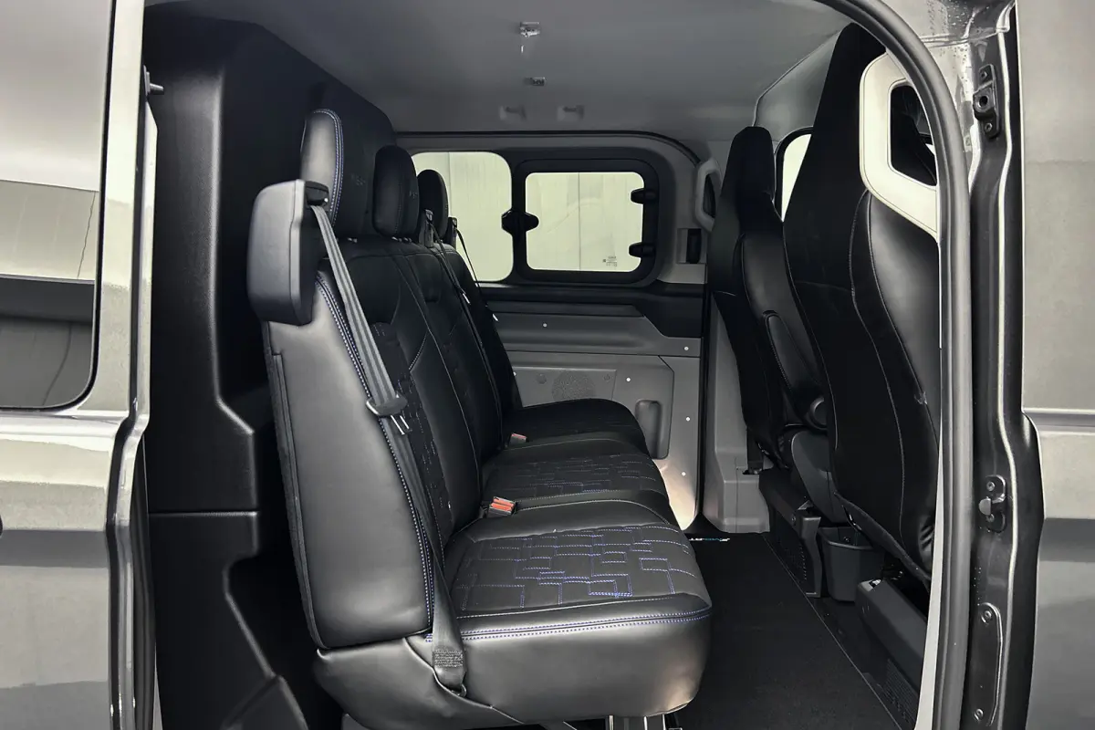 Cust. 340 L2 MS-RT 71 kWh | Twee schuifdeuren | Trekhaak uitklapbaar | Half lederen bekleding