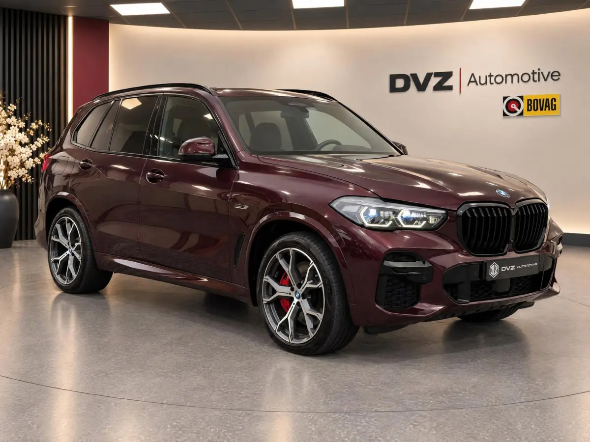 XDrive45e High Executive | M-Sport | Individual | Alcantara | Laser | Trekhaak | SOH 92% | BTW