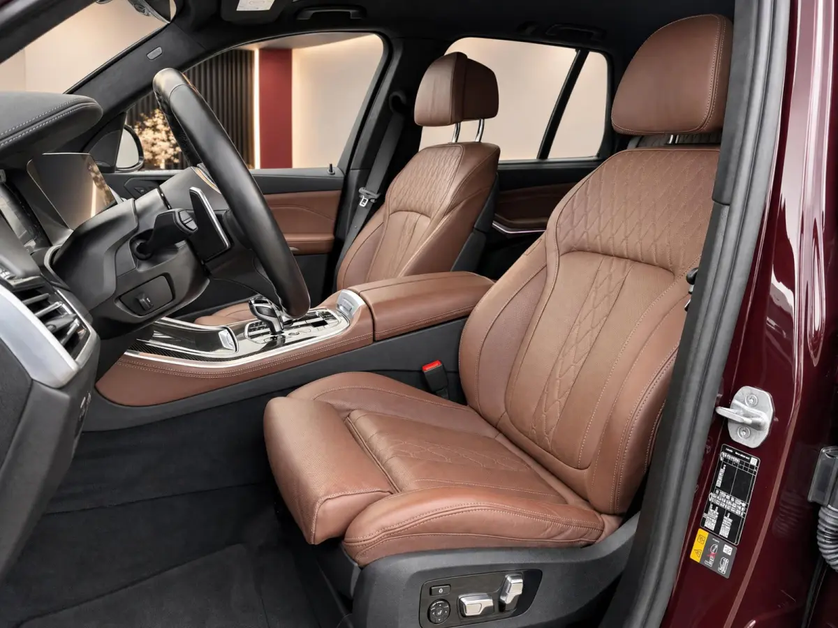 XDrive45e High Executive | M-Sport | Individual | Alcantara | Laser | Trekhaak | SOH 92% | BTW