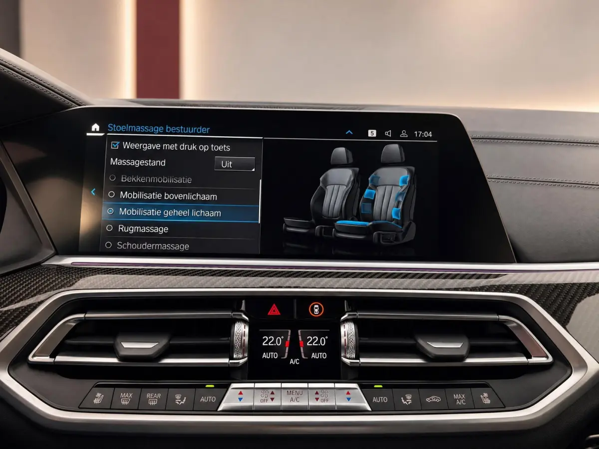 XDrive45e High Executive | M-Sport | Individual | Alcantara | Laser | Trekhaak | SOH 92% | BTW
