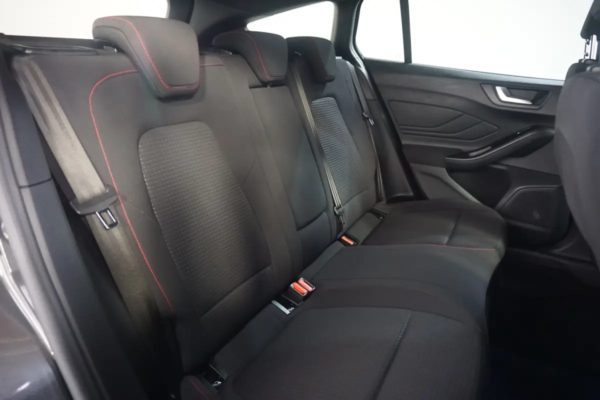 1.0 EcoBoost ST-Line Business Automaat | Winter Pakket | Climate Control | Camera |