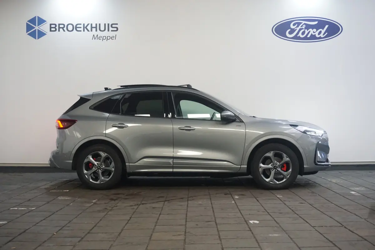 2.5 PHEV ST-Line X | Trekhaak Wegklapbaar | Panoramadak | Winter Pakket | Adaptive Cruise | Dodehoek Detectie |
