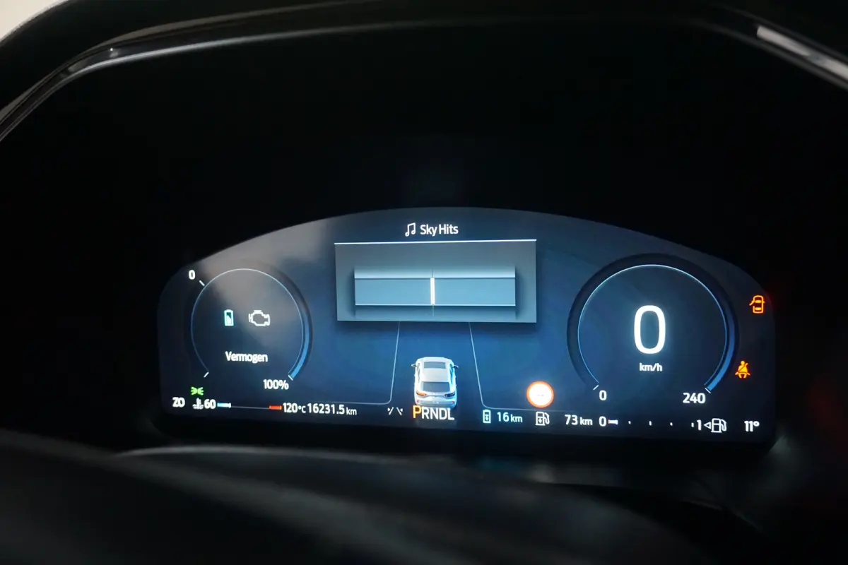 2.5 PHEV ST-Line X | Trekhaak Wegklapbaar | Panoramadak | Winter Pakket | Adaptive Cruise | Dodehoek Detectie |