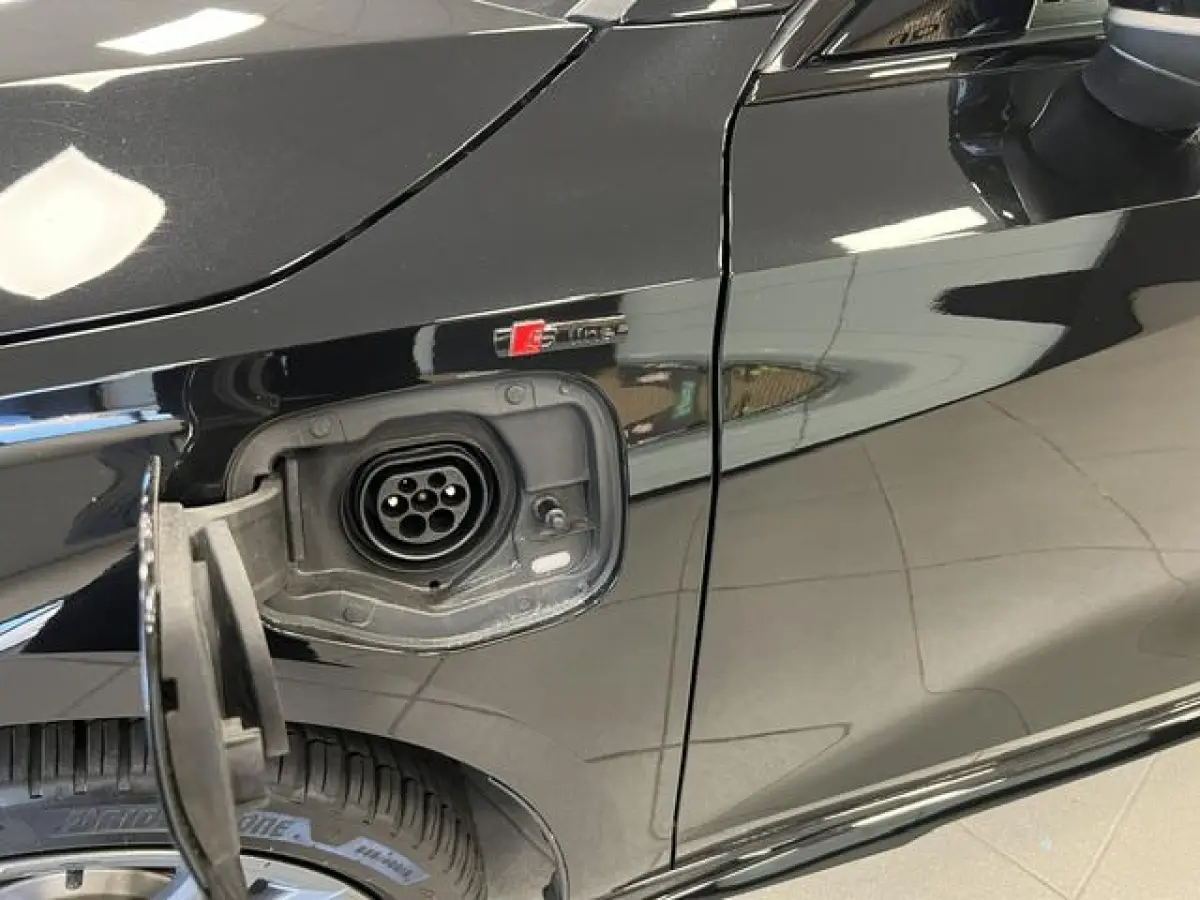 45 TFSI e S edition Competition PLUG-IN HYBRIDE / PANODAK / HARMAN KARDON /