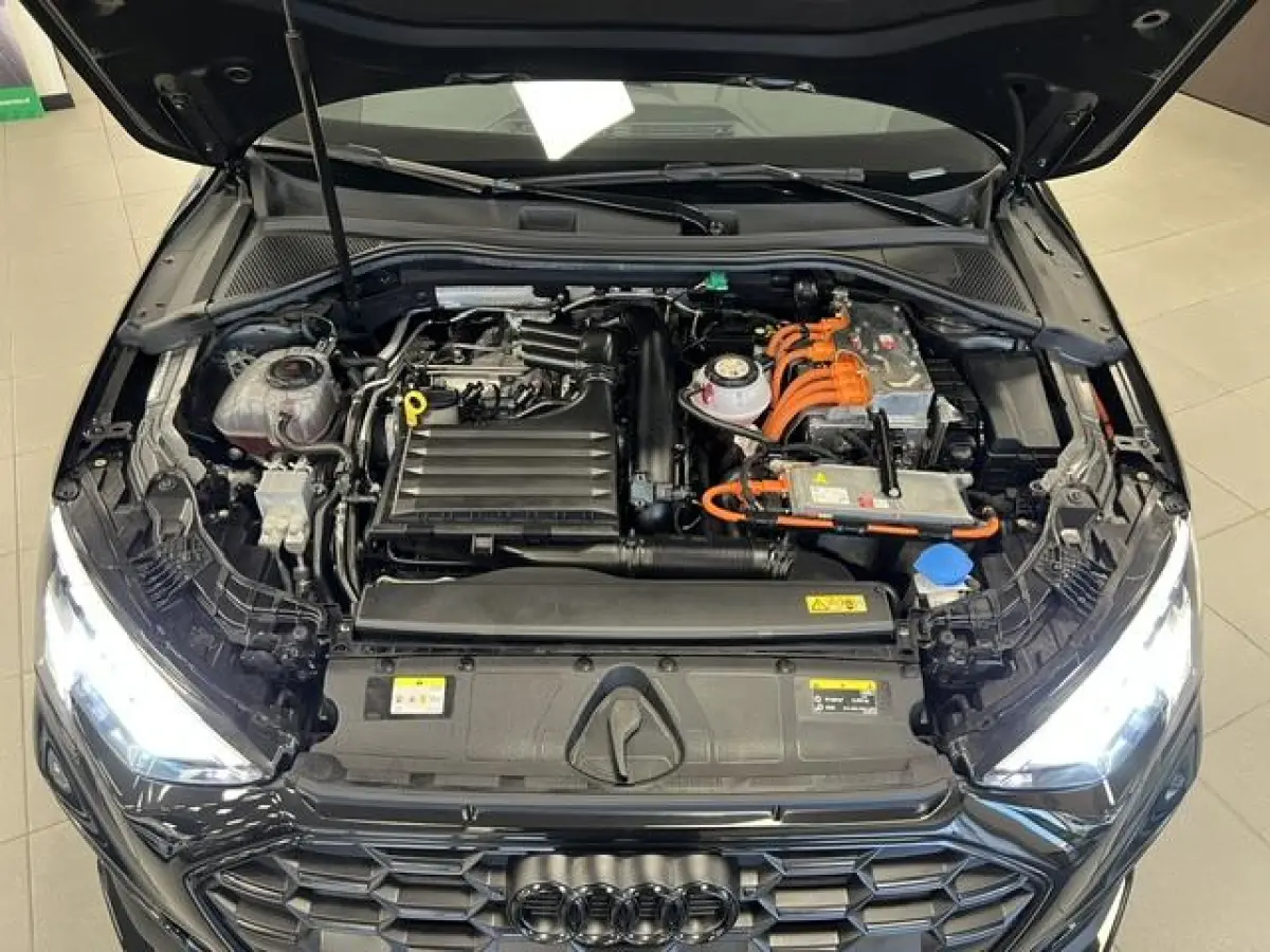 45 TFSI e S edition Competition PLUG-IN HYBRIDE / PANODAK / HARMAN KARDON /