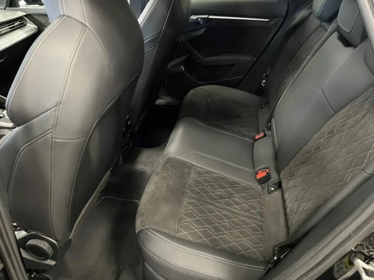 45 TFSI e S edition Competition PLUG-IN HYBRIDE / PANODAK / HARMAN KARDON /