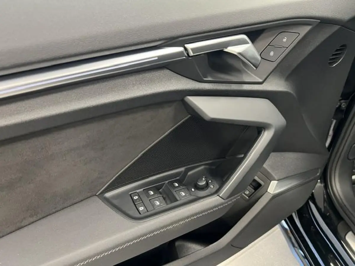 45 TFSI e S edition Competition PLUG-IN HYBRIDE / PANODAK / HARMAN KARDON /