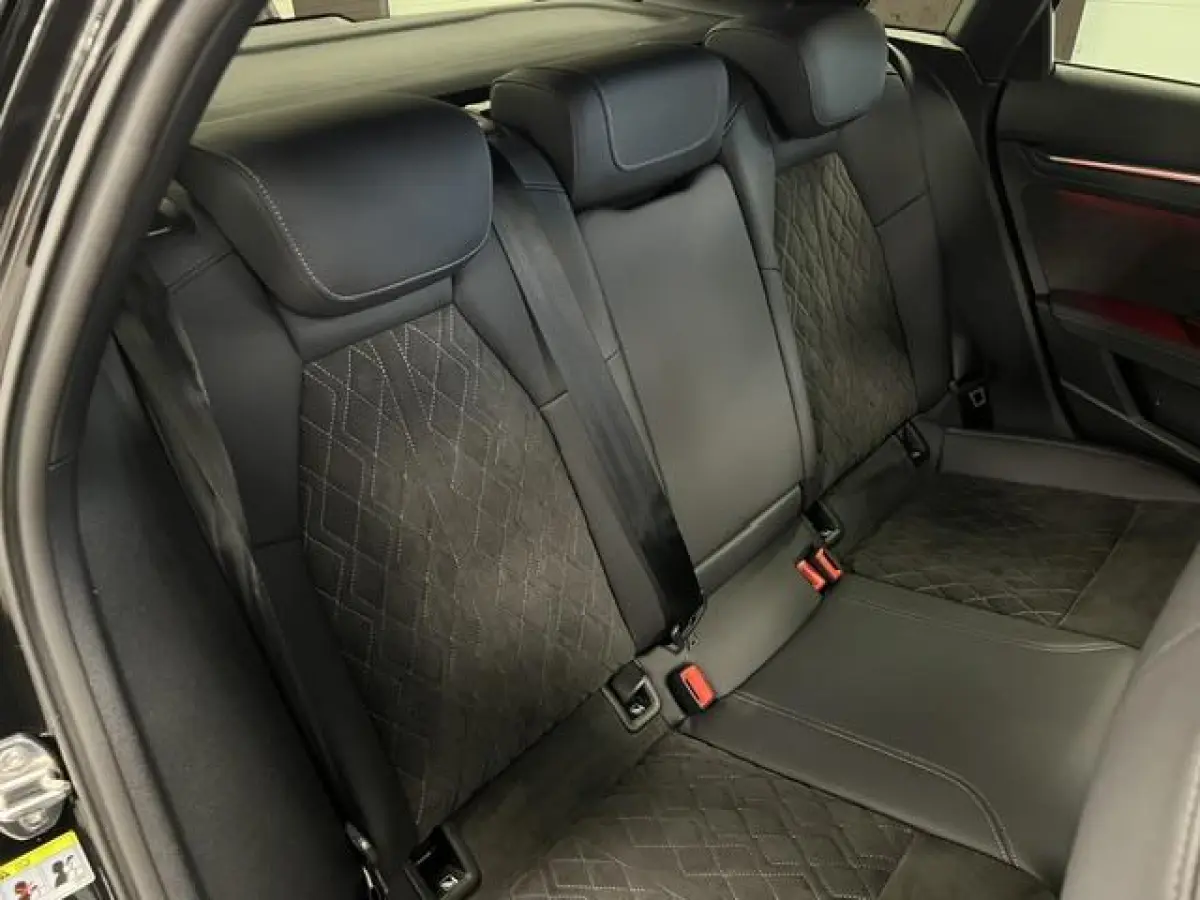 45 TFSI e S edition Competition PLUG-IN HYBRIDE / PANODAK / HARMAN KARDON /