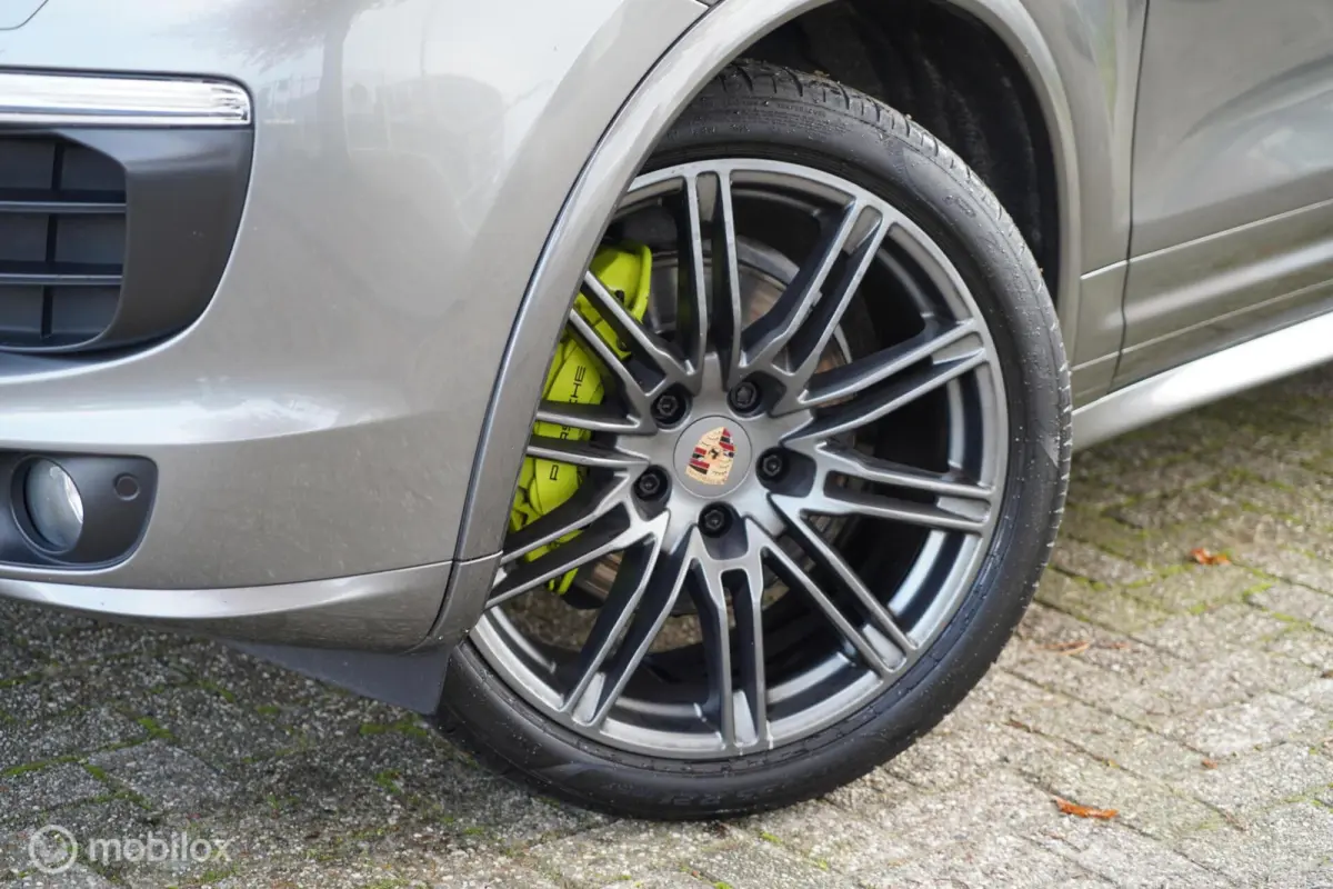 3.0 S E-Hybrid PANO|BOSE|CHRONO|MEMORY|LEDER|
