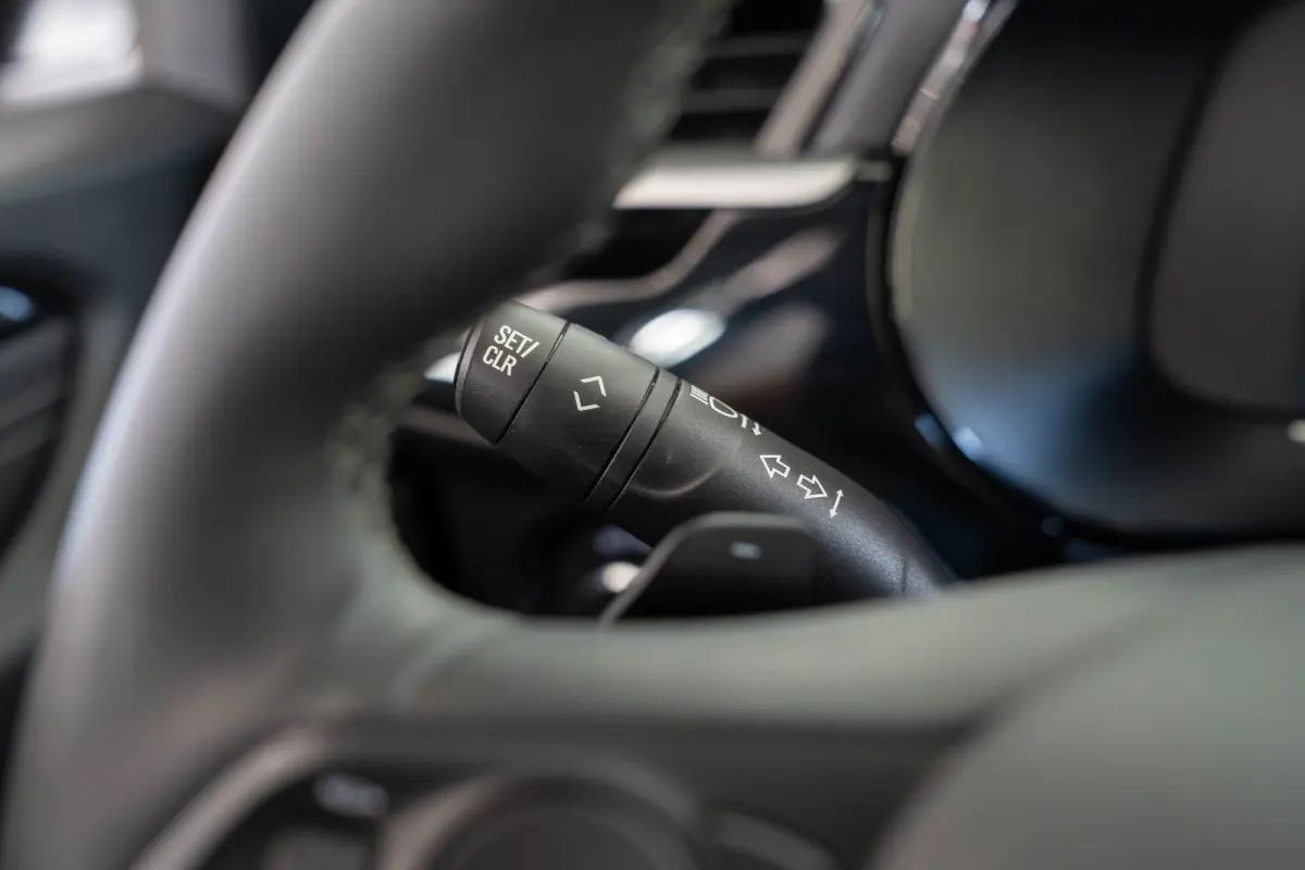 1.2 Turbo Hybrid GS | Camera | Parkeersensoren | Apple Carplay & Android Auto | Dodehoek Detectie | Elektrisch inklapbare Buitenspiegels |