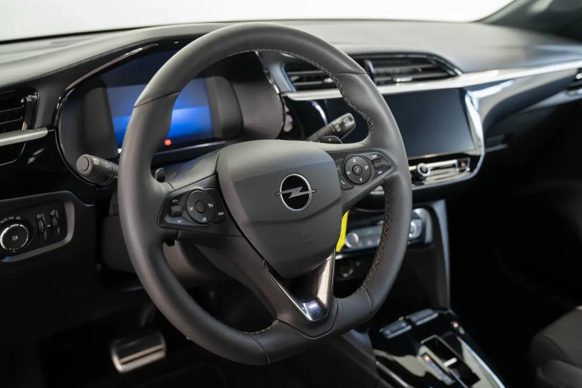 1.2 Turbo Hybrid GS | Camera | Parkeersensoren | Apple Carplay & Android Auto | Dodehoek Detectie | Elektrisch inklapbare Buitenspiegels |