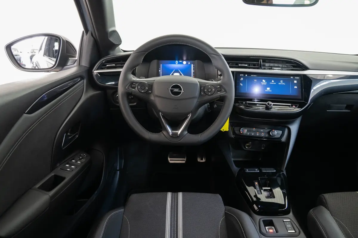 1.2 Turbo Hybrid GS | Camera | Parkeersensoren | Apple Carplay & Android Auto | Dodehoek Detectie | Elektrisch inklapbare Buitenspiegels |