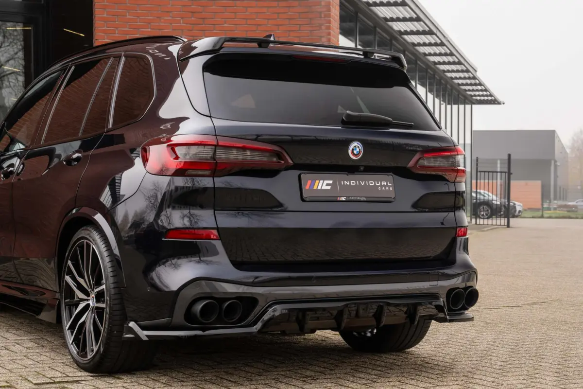 xDrive45e M-Sport Pano Laser Sportuitlaat kleppen
