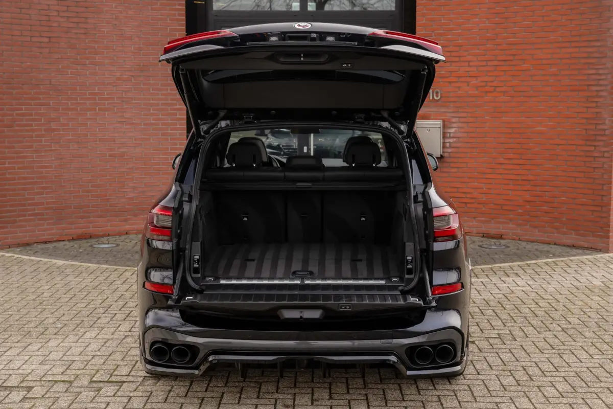xDrive45e M-Sport Pano Laser Sportuitlaat kleppen
