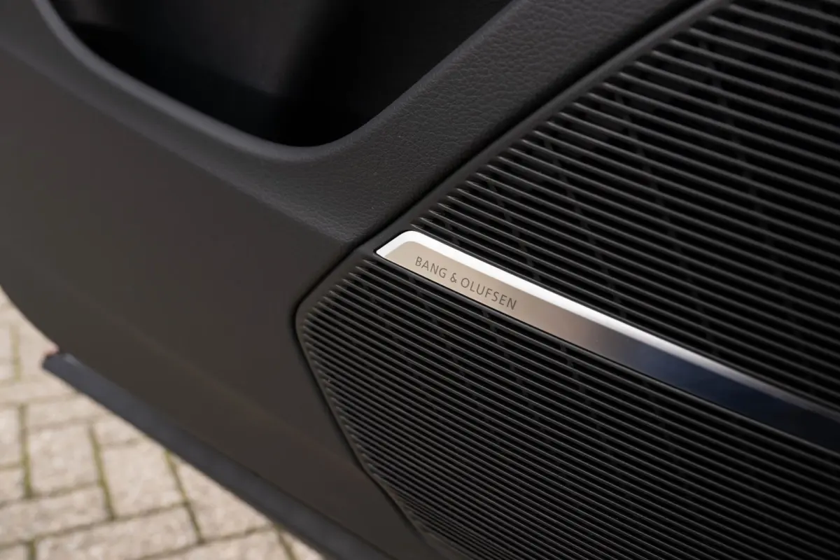 60 TFSI e quattro S Competition Audi Exclusive