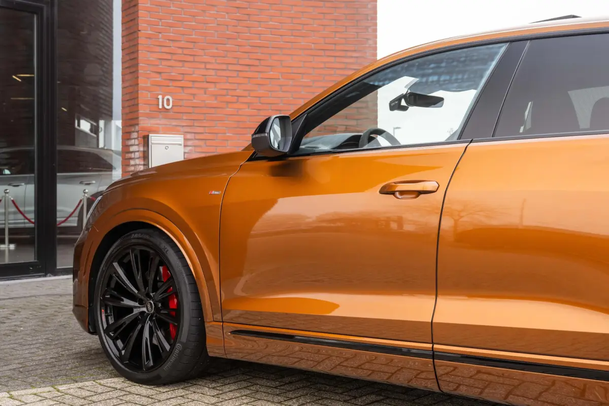 60 TFSI e quattro S Competition Audi Exclusive