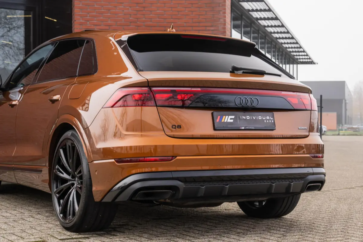 60 TFSI e quattro S Competition Audi Exclusive