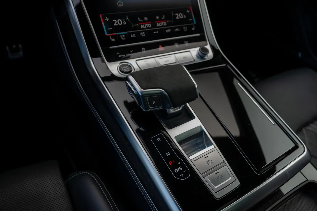 60 TFSI e quattro S Competition Audi Exclusive