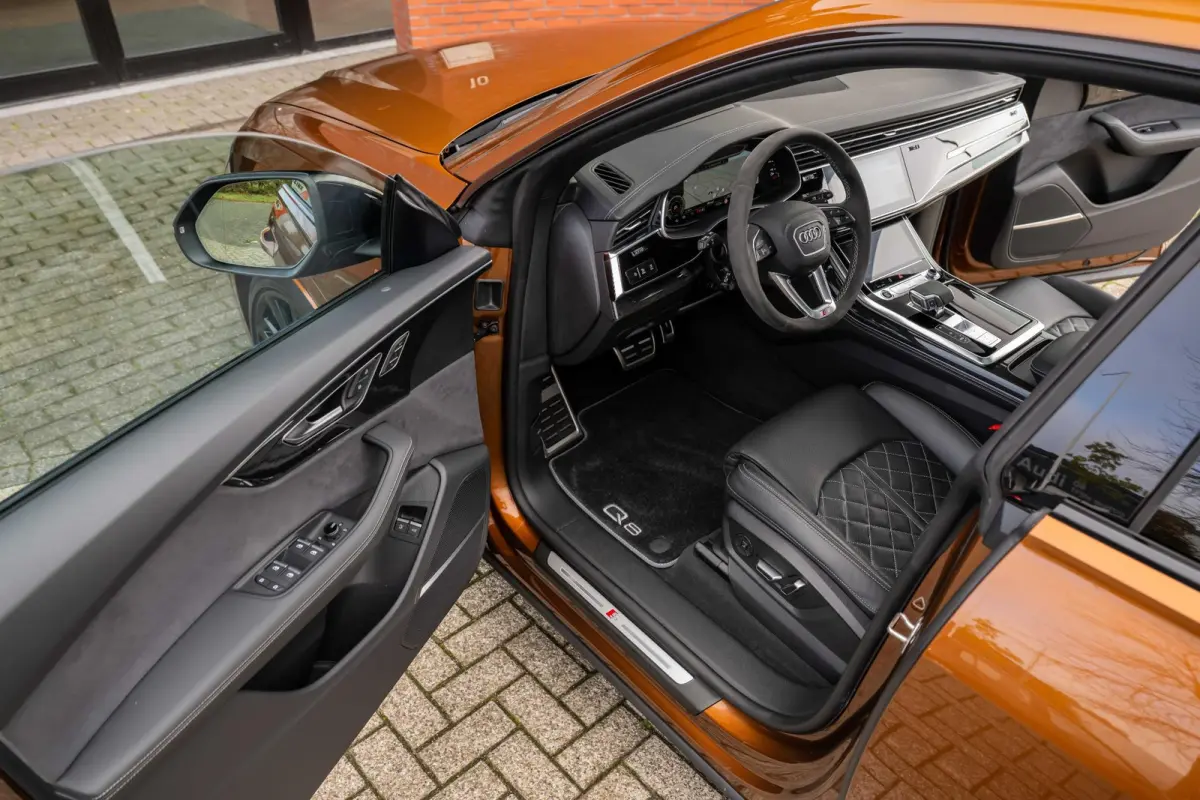 60 TFSI e quattro S Competition Audi Exclusive