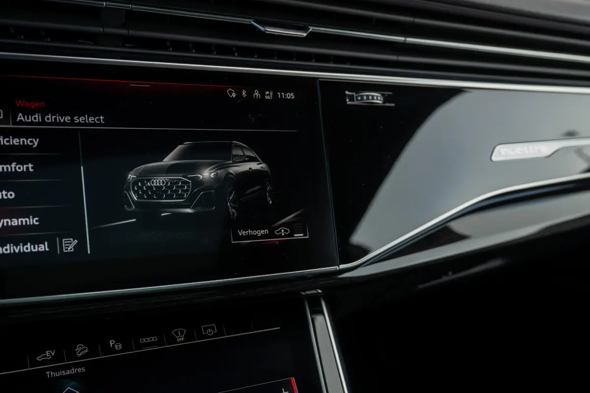 60 TFSI e quattro S Competition Audi Exclusive