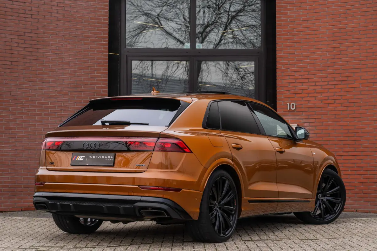 60 TFSI e quattro S Competition Audi Exclusive
