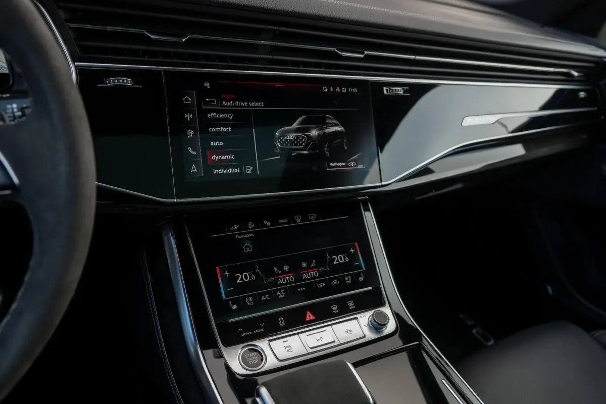 60 TFSI e quattro S Competition Audi Exclusive