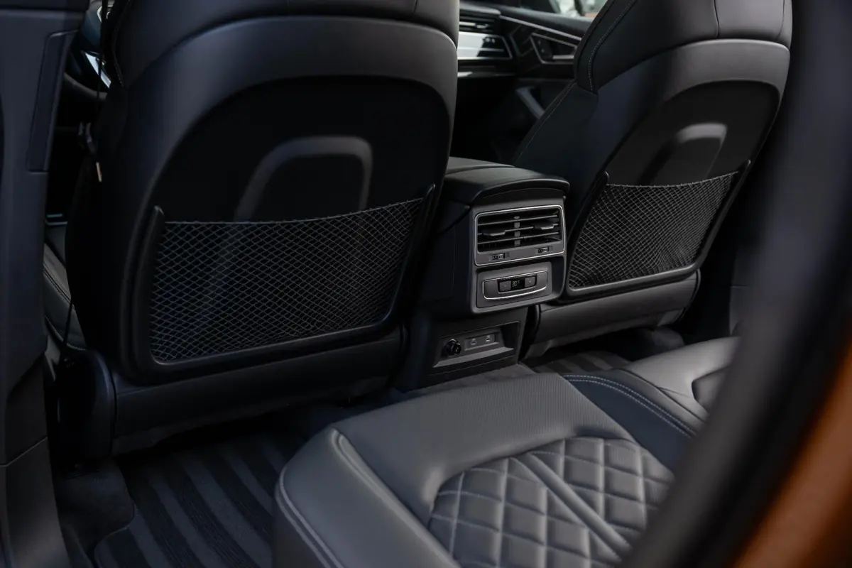 60 TFSI e quattro S Competition Audi Exclusive