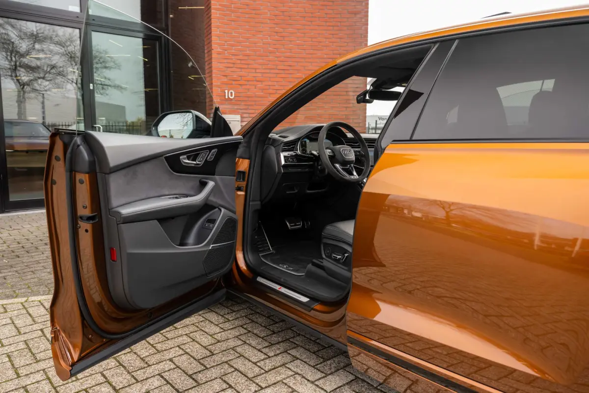 60 TFSI e quattro S Competition Audi Exclusive